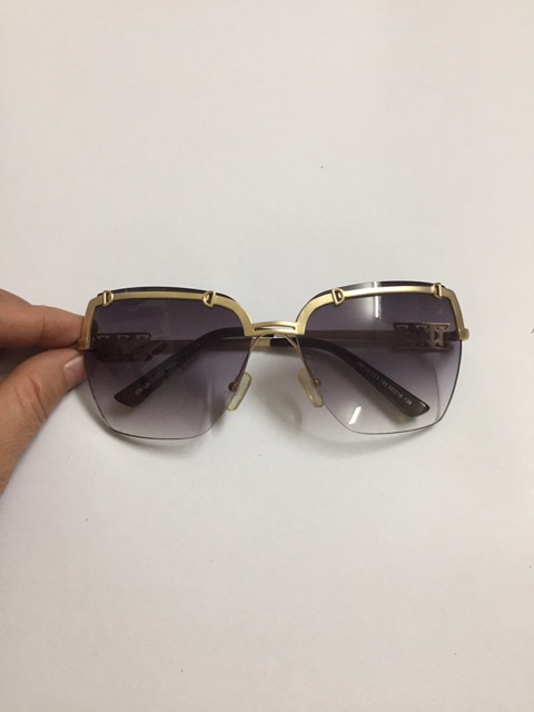 Kính mát hàng thùng nhập khẩu SWAROVSKI xịn của ý