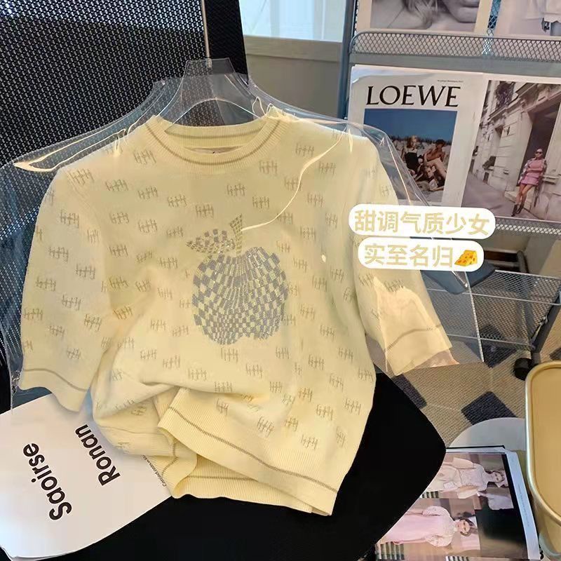 Áo Sweater Dệt Kim Tay Ngắn Dáng Ôm Hương Thơm Nhỏ Màu Vàng Thiết Kế Hình Apple Cho Nữ