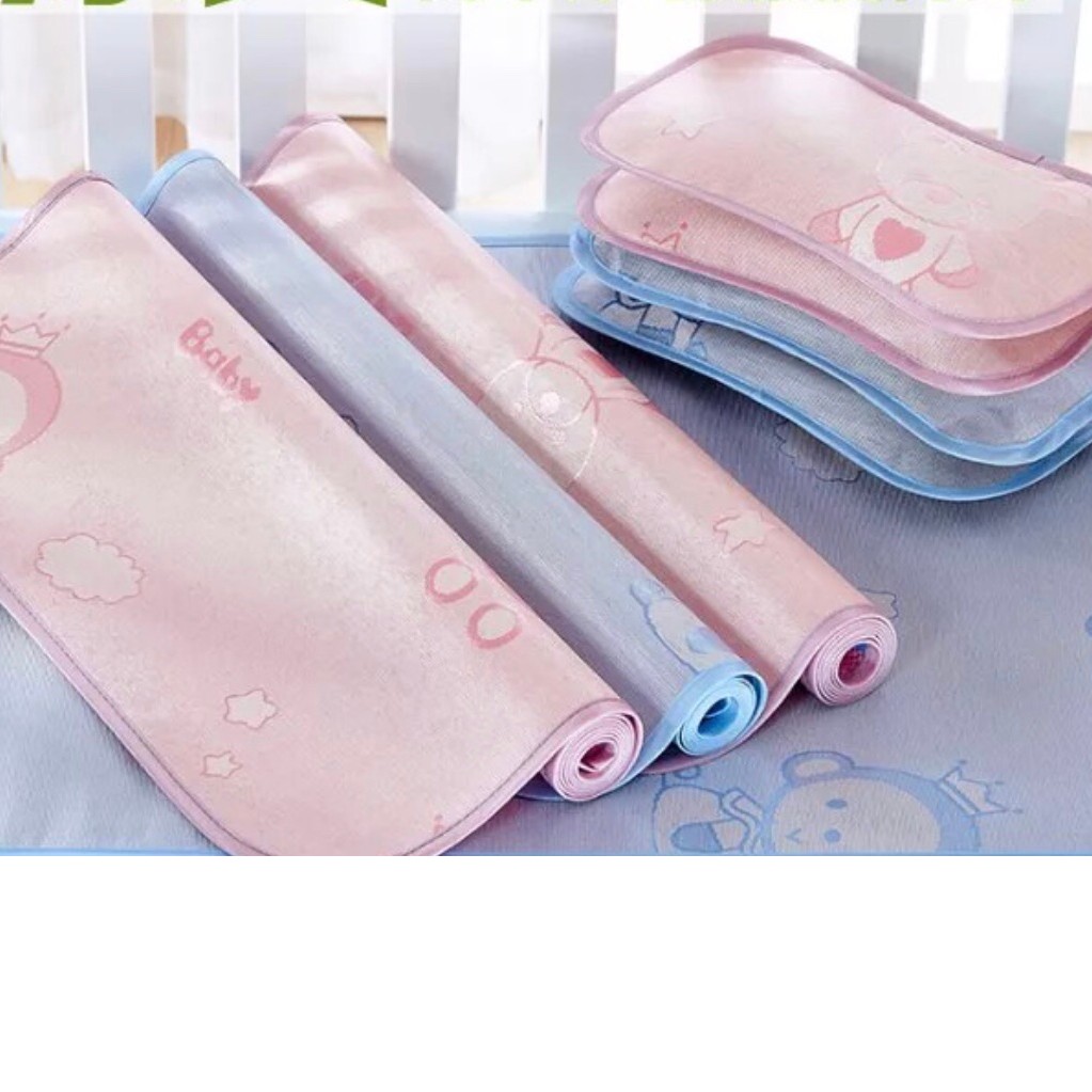 Chiếu lụa điều hoà cho bé 60cmx120cm kèm gối thảo dược