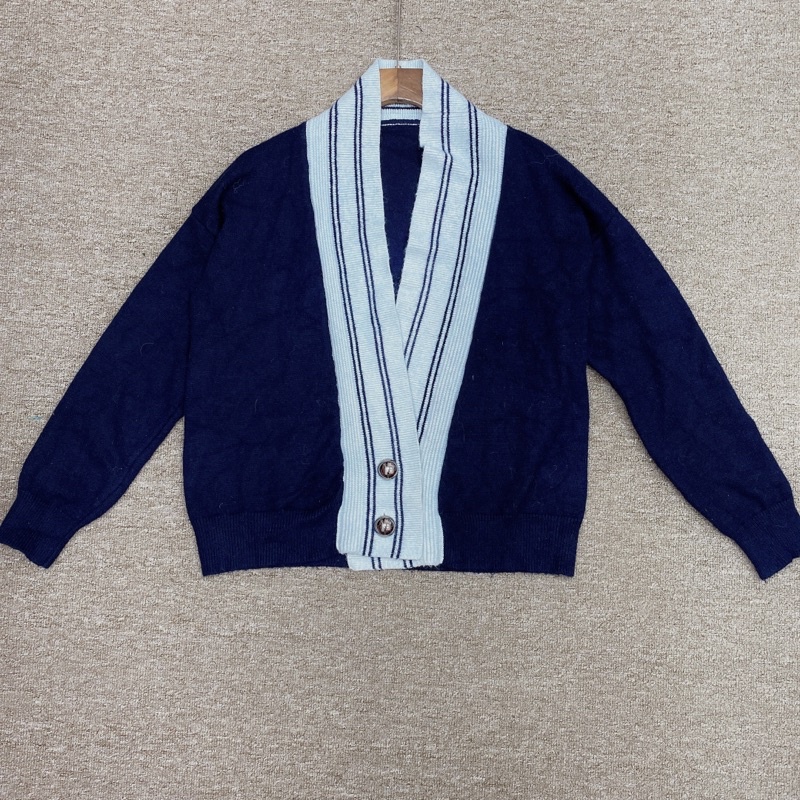 May Shop - Áo khoác len 2hand tuyển chọn siêu xinh