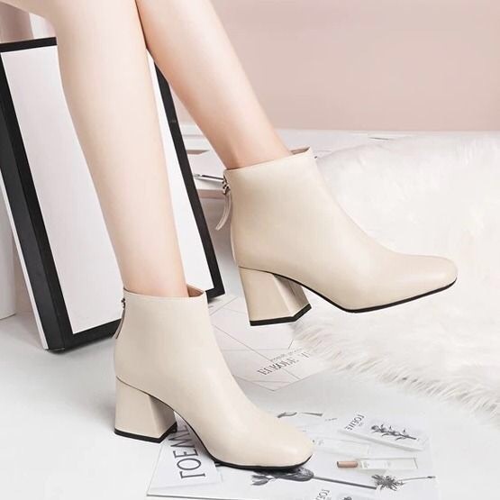 Giày Bốt nữ công sở da lì kéo khóa sau bên trong có lót nỉ gót cao 5 phân | BigBuy360 - bigbuy360.vn