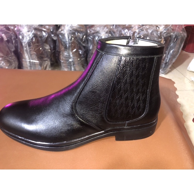 Boost Cao Cổ Mang Phong Cách Thời Trang Hiện Đại