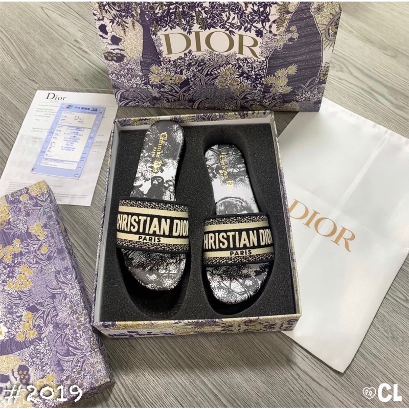 Dép lê D i o r thêu fullbox