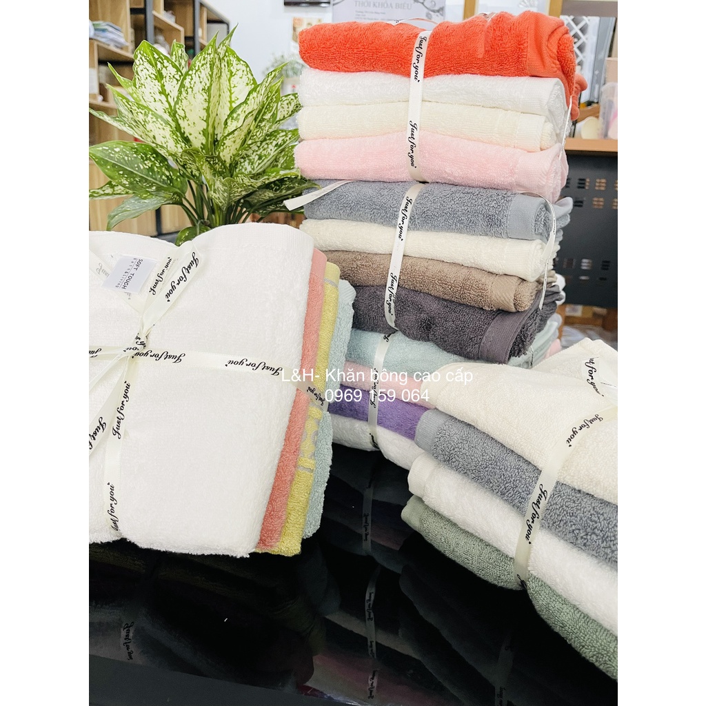 Sét 4 khăn tắm xuất dư, kt 40*80. Sợi cotton mềm mịn, thấm nước