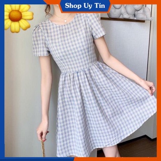 - đầm xòe caro siêu xinh