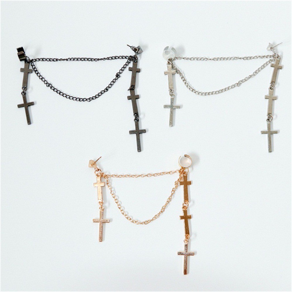 Khuyên vành tai tua rua