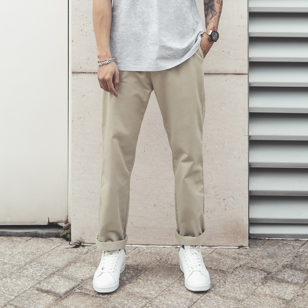 Quần Baggy Màu Be Chất Liệu Kaki Form Rộng Thoải Mái
