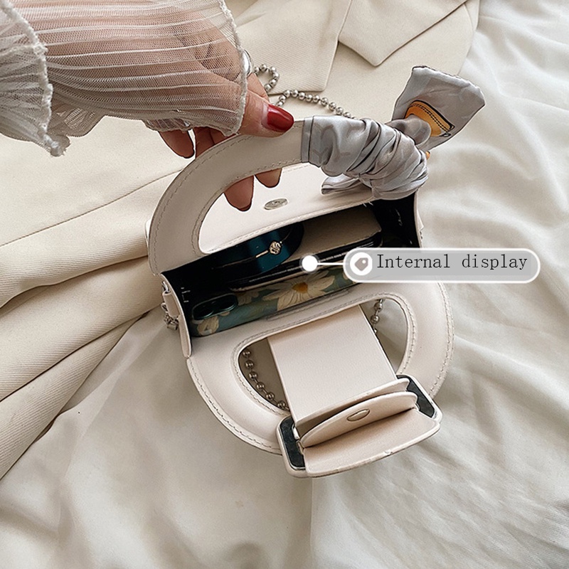 Túi Đeo Chéo Dây Xích Thời Trang Xu Hướng Mới Cho Nữ