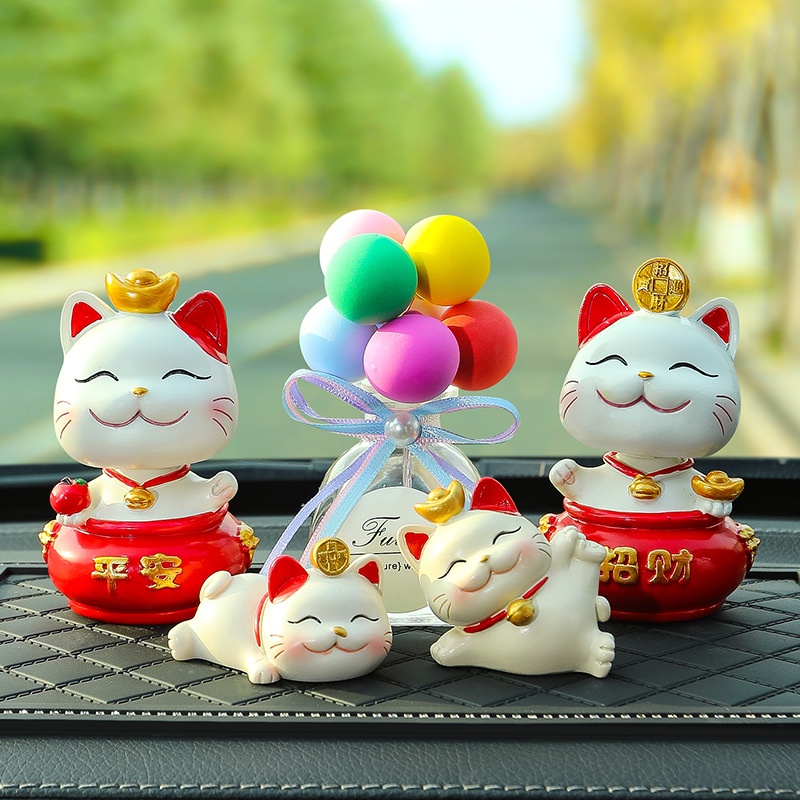 Decor mèo thần tài kết hợp cùng bình bóng trang trí taplo ô tô có tặng kèm sáp thơm