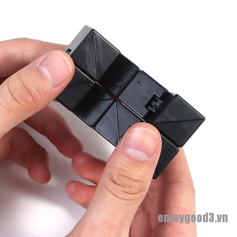 Đồ Chơi Khối Lập Phương Vô Cực Giúp Giảm Căng Thẳng