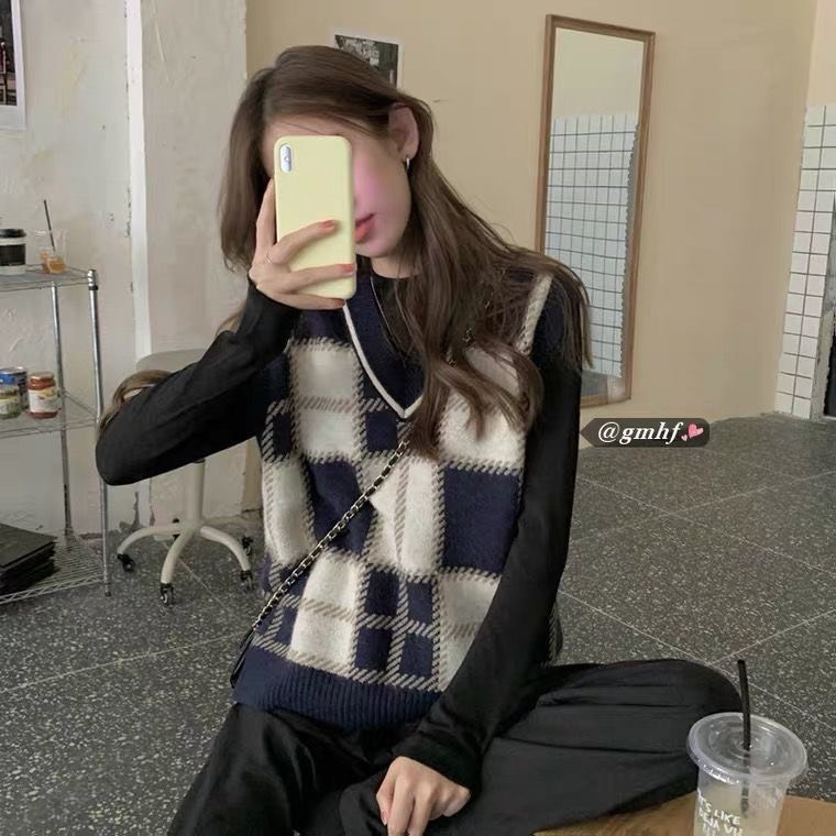 Áo Gile len kẻ caro phối màu vintage cực xinh | BigBuy360 - bigbuy360.vn