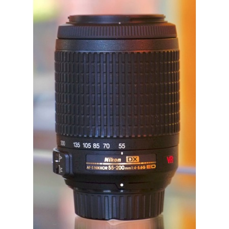 Ống kính Nikon Af-S 55-200mm F4-5.6 G ED VR. đẹp 98%