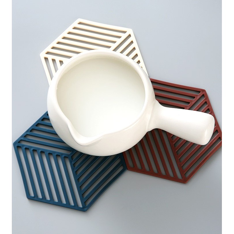 Miếng Lót Bát Đĩa Chống Trơn Trượt Cách Nhiệt Chất Liệu Silicon Họa Tiết Hình Học 88294 Shop Gia Dụng Gia Đình