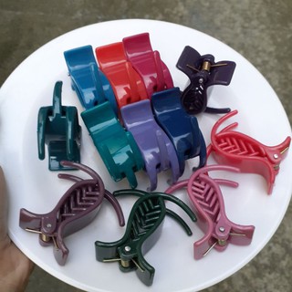 Kẹp 3 răng màu bóng màu ngẫu nhiên