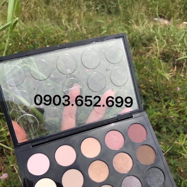 Bảng mắt Mac - Giá sale hủy diệt 1.700k còn 1.300k
