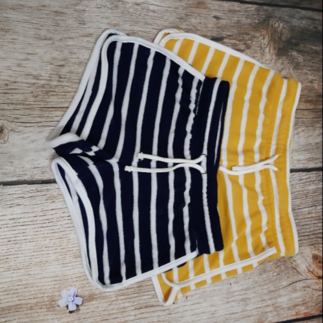 Quần legging bé gái xuất dư ( Em còn legging đen 4y, 5y )