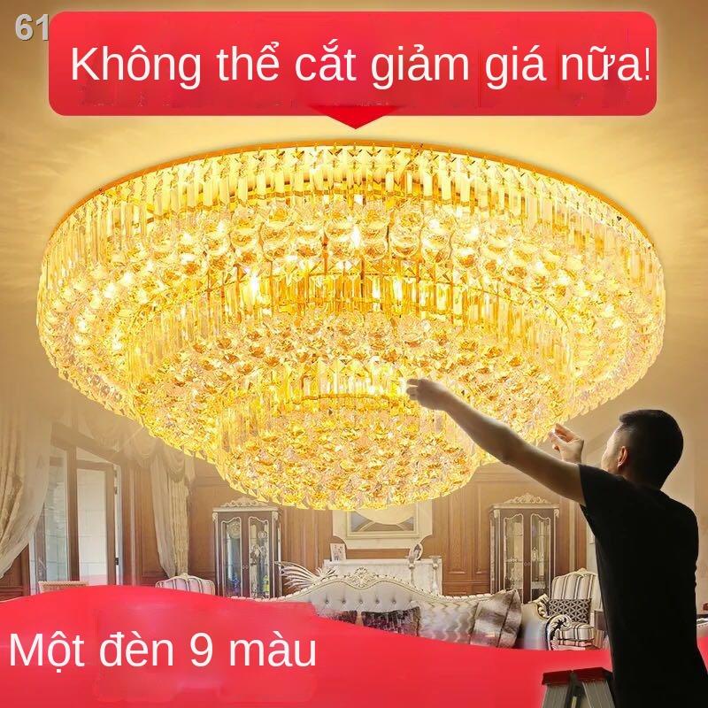 Đèn phòng khách tròn pha lê trần dẫn bầu không khí hiện đại nhà ngủ sang trọng ăn
