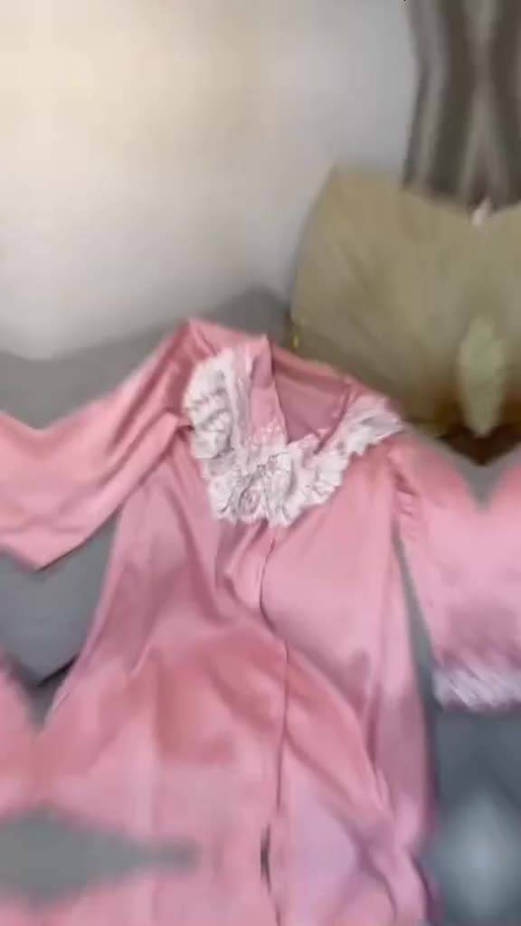 Váy ngủ lụa dễ thương mặc nhà dài tay Nguyễn Tình Store đầm ngủ tiểu thư cổ bèo phối ren mềm mại xinh xắn Freesize | BigBuy360 - bigbuy360.vn