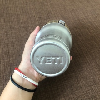 Ly giữ nhiệt Yeti 900ml