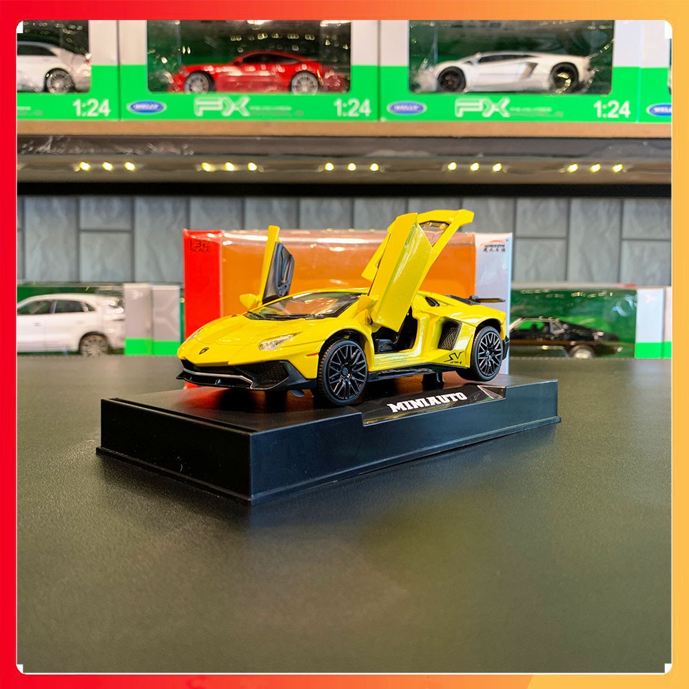 Xe mô hình Lamborghini Aventador LP750-4 SV tỉ lệ 1:32 MINIAUTO màu vàng