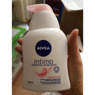 DUNG DỊCH VS PHỤ NỮ NIVEA INTIMO 250ML