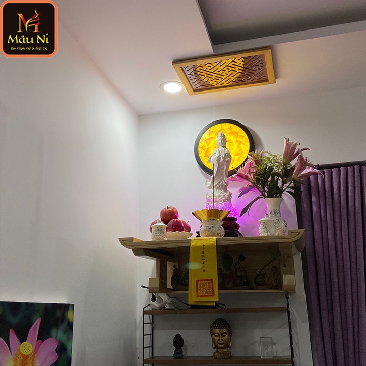 Sx - ĐÈN THỜ hào quang MÂU NI  in trúc chỉ, khung sắt, Đường kính 30cm (đặt tượng thờ