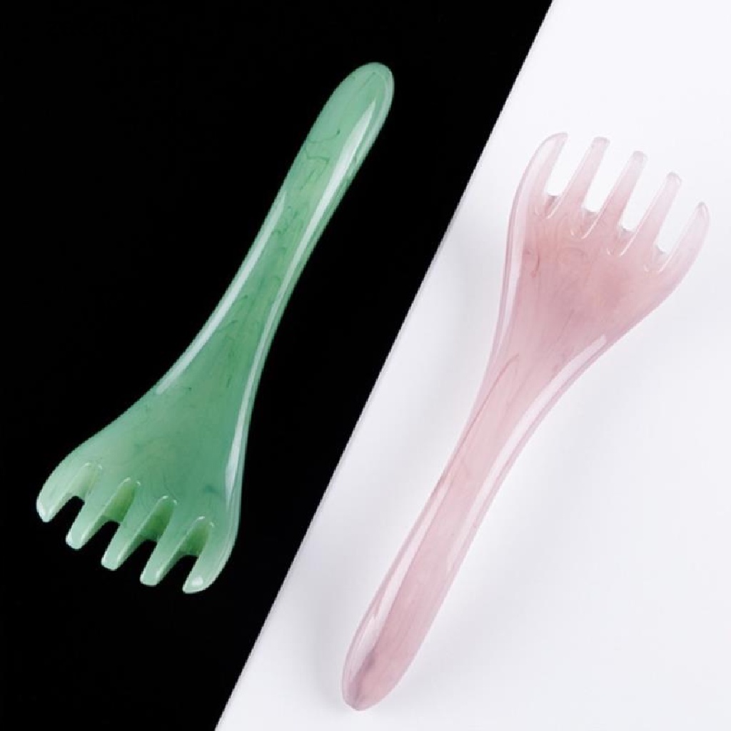Lược mát xa đầu gua sha 5 móng chất liệu sáp ong resin tiện lợi