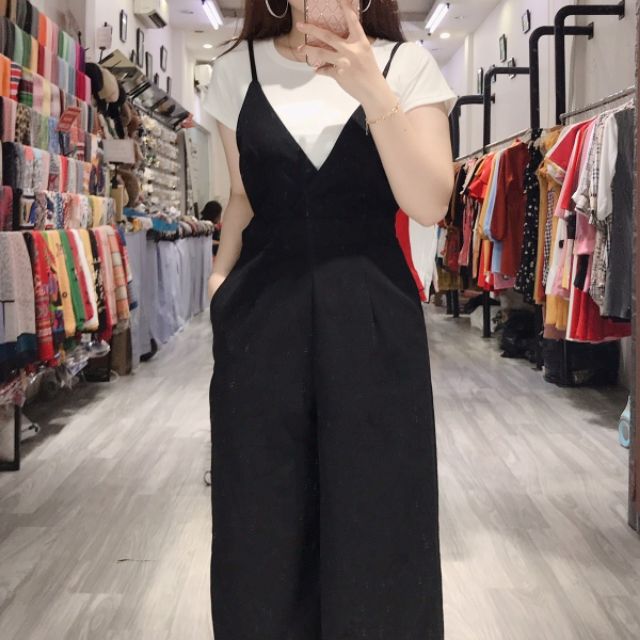 Quần yếm suông ống rộng siêu dễ thương và sang chảnh luôn ạ 😉