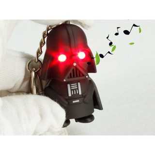 MÓC KHÓA CHIẾN BINH STAR WAR DARTH VADER SIÊU NGẦU CÓ ĐÈN LED TRONG PHIM CHIẾN TRANH GIỮA CÁC VÌ SAO