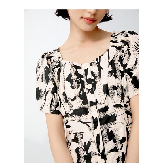 Đầm hoa thêu Seifini