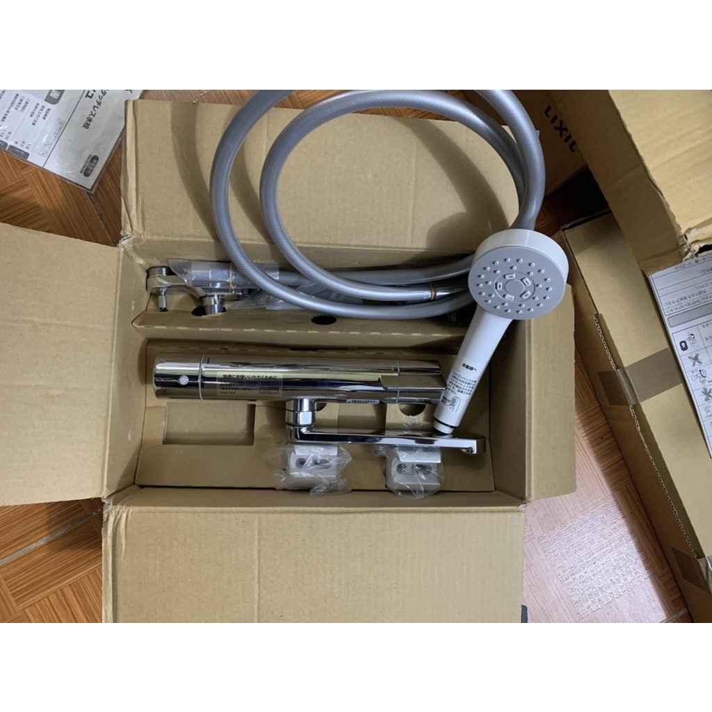 Sen tắm toto tbv03401j