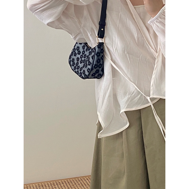 Túi xách cầm tay họa tiết hoa phong cách retro đường phố cho nữ IELGY