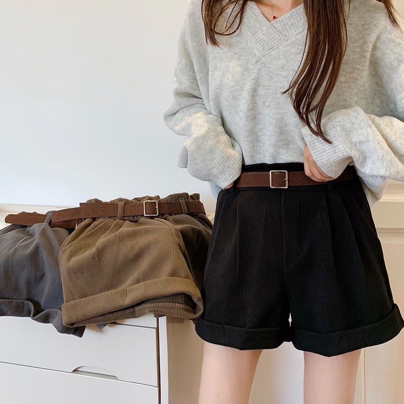 Quần Shorts nữ vải Nhung tăm đẹp