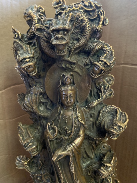 Quan âm cửu long bằng đồng