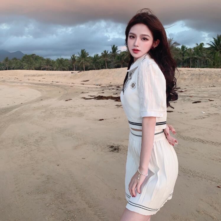 COZOK Set áo sơ mi tay dài + áo vest + chân váy xếp ly thời trang cho nữ