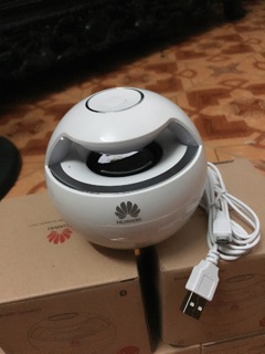 Loa nghe nhạc bluetooth mini