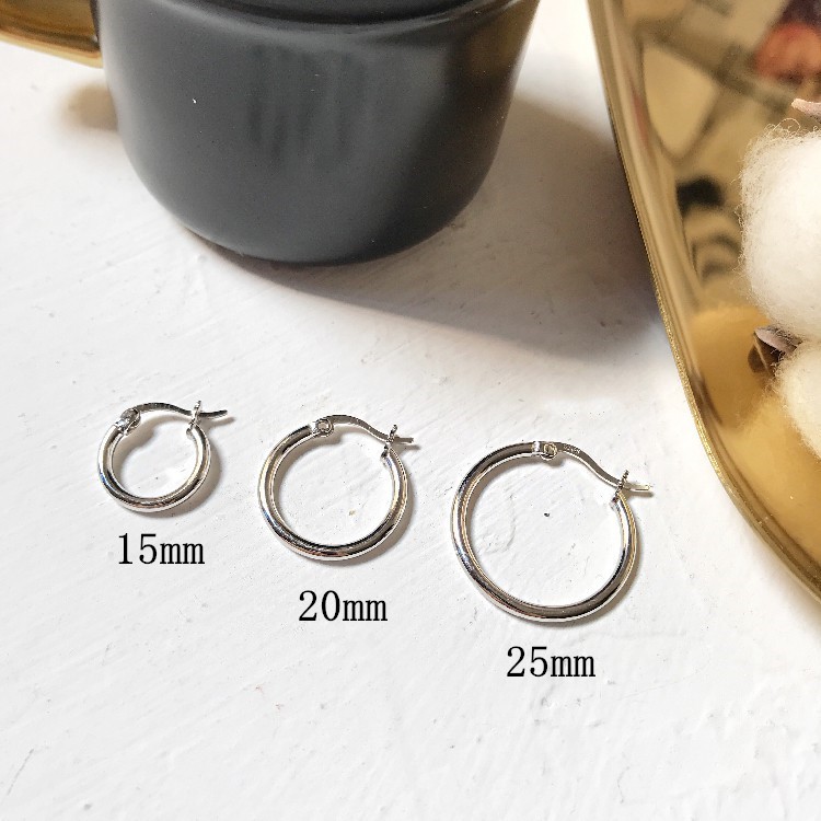 Bông Tai Thép Titan Hình Tròn Đơn Giản Phong Cách Âu Mỹ Cá Tính A41