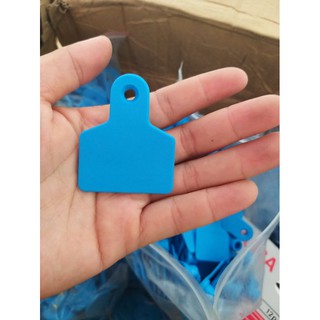 thẻ tai không số ( túi 100 cái)