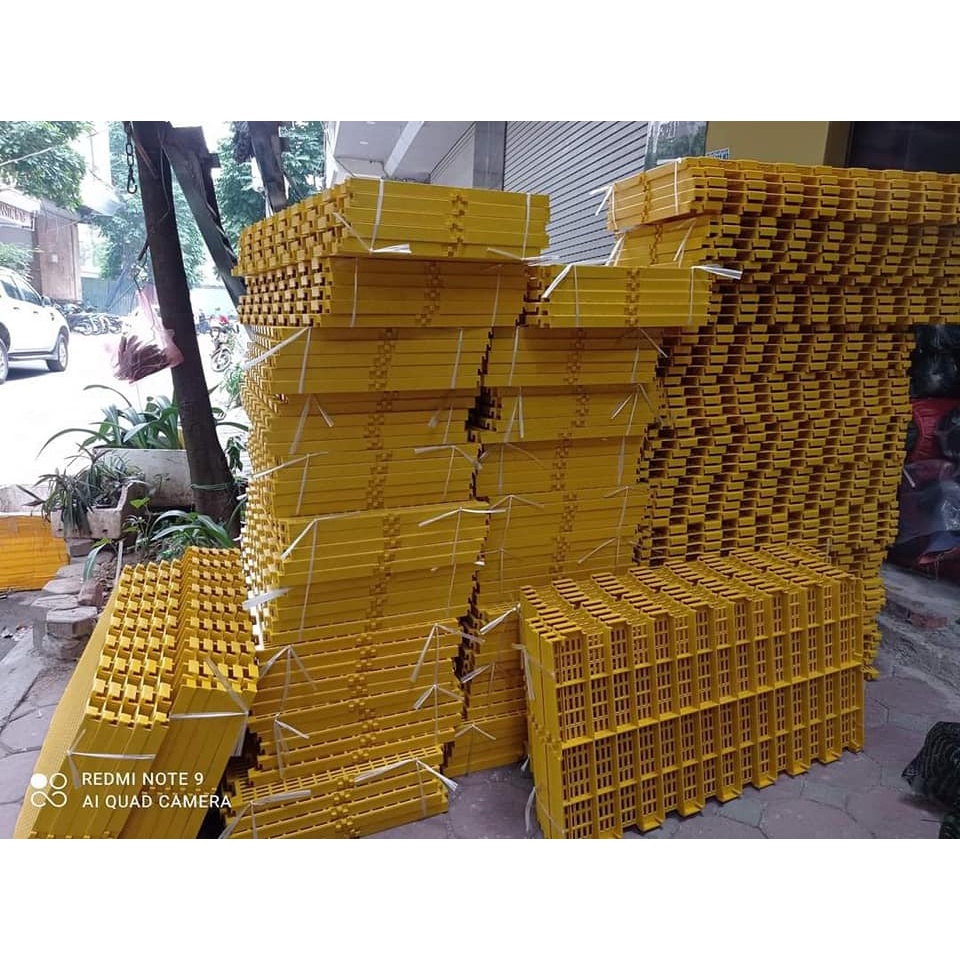 Sàn dê 100*50 cm nhựa Cao Cấp - chịu lực tốt