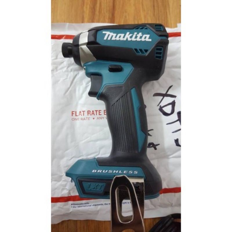 MÁY BẮN VÍT XDT13 MAKITA giảm chỉ còn 1,tr850