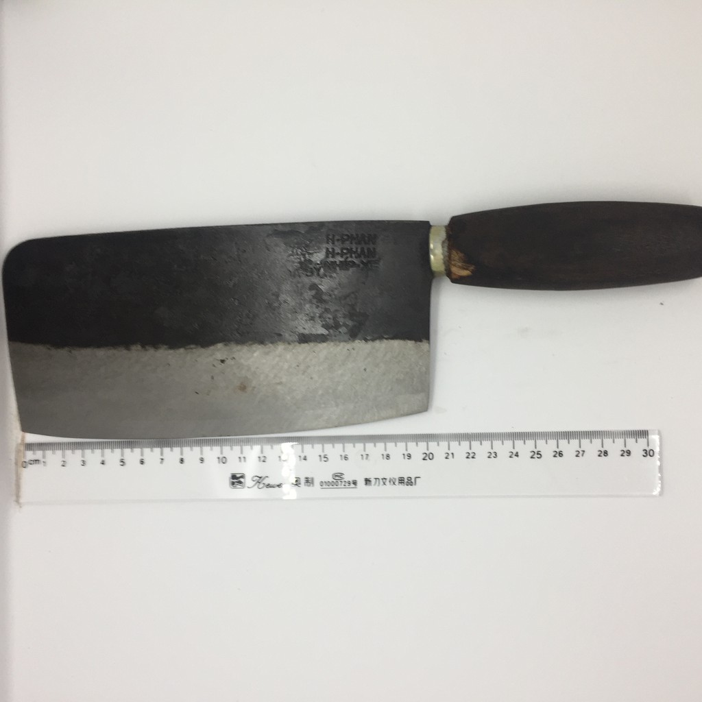 Dao phở thái bằng nhíp xe bản to chuyên để thái các loại rau thịt được các nhà hàng tin dùng