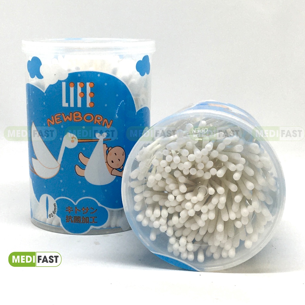Tăm bông cho trẻ sơ sinh Life Newborn thân giấy công nghệ Nhật Bản hộp 200 que an toàn vệ sinh cho bé