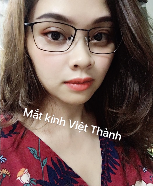 Gọng kính kim loại mảnh sắt vuông