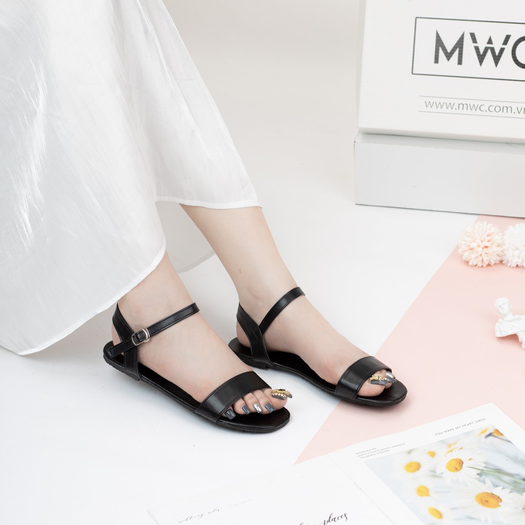 [Mã SKAMFS114M giảm 10% đơn 100K] Giày sandal nữ quai ngang basic MWC NUSD- 2751