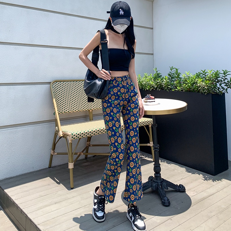 Quần Jean Lưng Cao Ống Loe In Họa Tiết Thời Trang