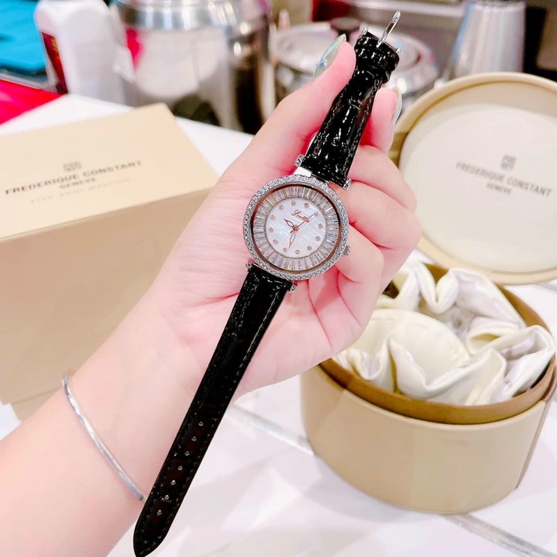 Đồng hồ nữ Scottie mặt đính đá thời thượng hot trend thời trang bền bỉ sang trọng Mai Luxury Watch SC 9200