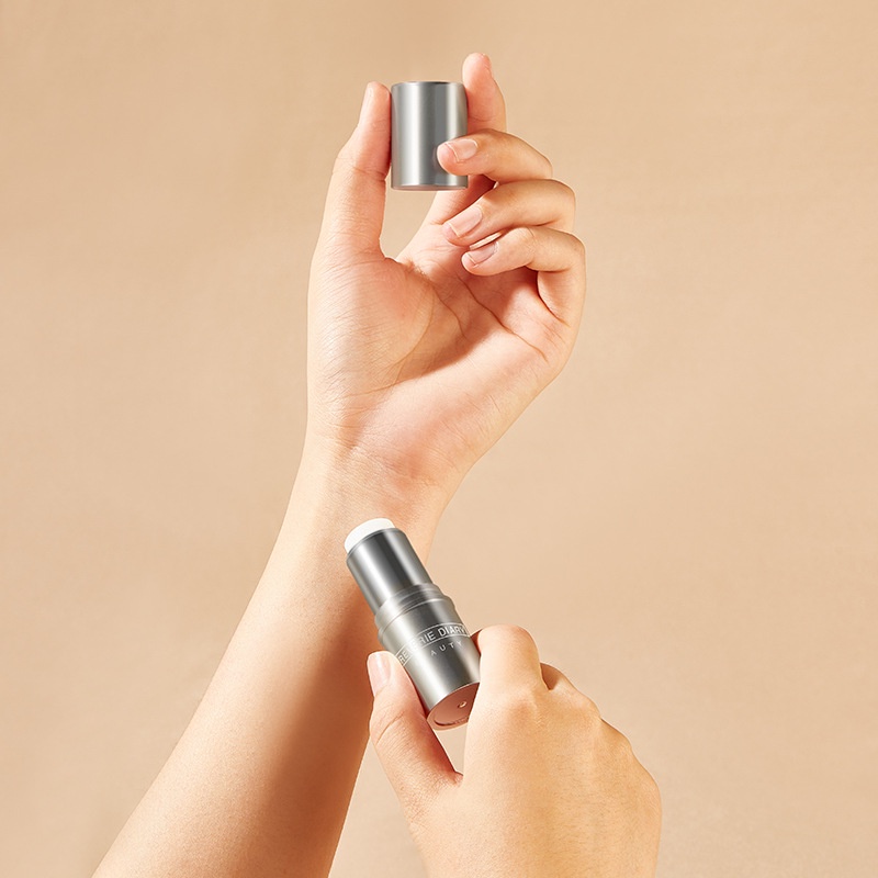 Nước hoa thanh lịch tự nhiên và lâu dài