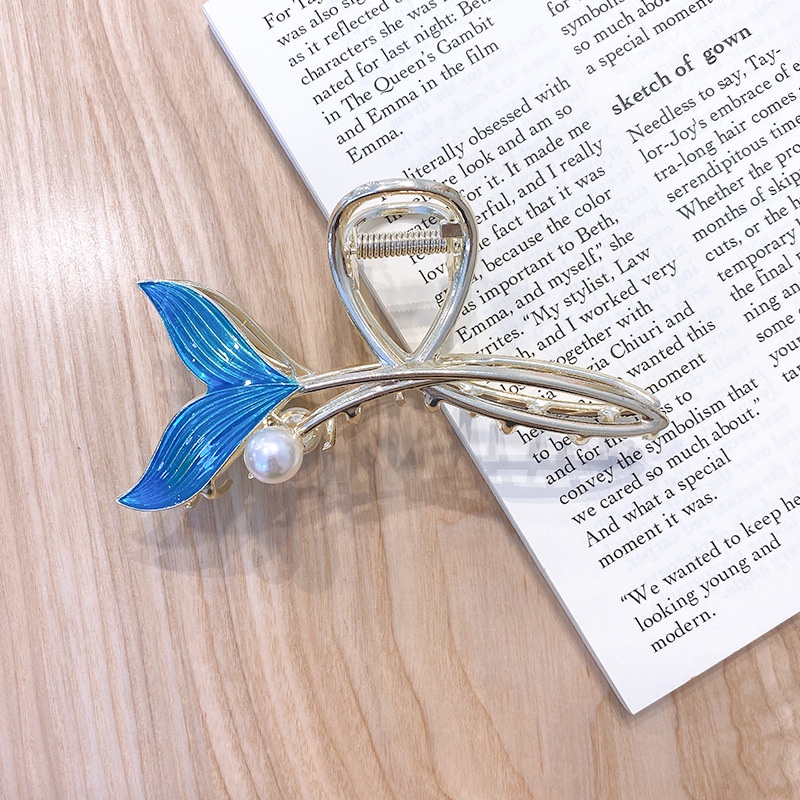 Kẹp Tóc Đuôi Cá Đính Ngọc Trai Xanh Dương Phong Cách Mới 2022