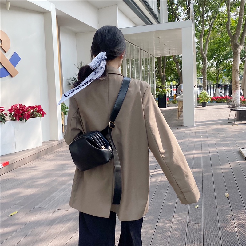 Túi đeo chéo thời trang phong cách Hàn Quốc 2023