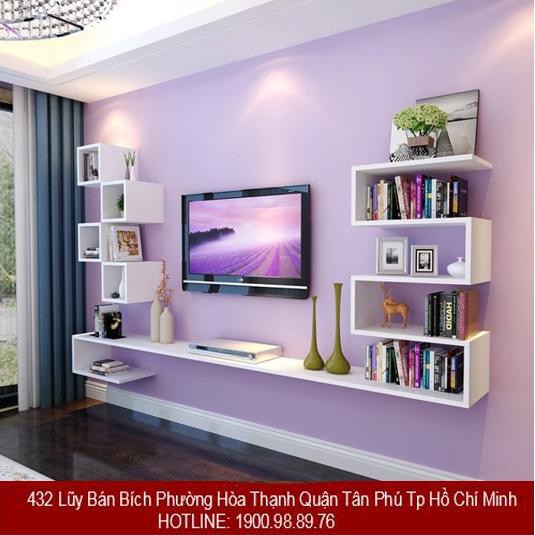 Kệ Tivi Treo Tường Bằng Nhựa: Sản phẩm kệ TV này là một biểu tượng của sự tiện ích và thẩm mỹ, vừa mang đến cho bạn nơi để đặt TV vừa làm đẹp cho phòng khách. Với chất liệu nhựa chắc chắn và kết cấu tinh tế, kệ TV treo tường sẽ là lựa chọn hoàn hảo cho ngôi nhà của bạn!